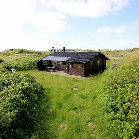 Two-bedroom Holiday In Lokken 25 펜션 *
