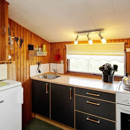 Two-bedroom Holiday In Lokken 25 *